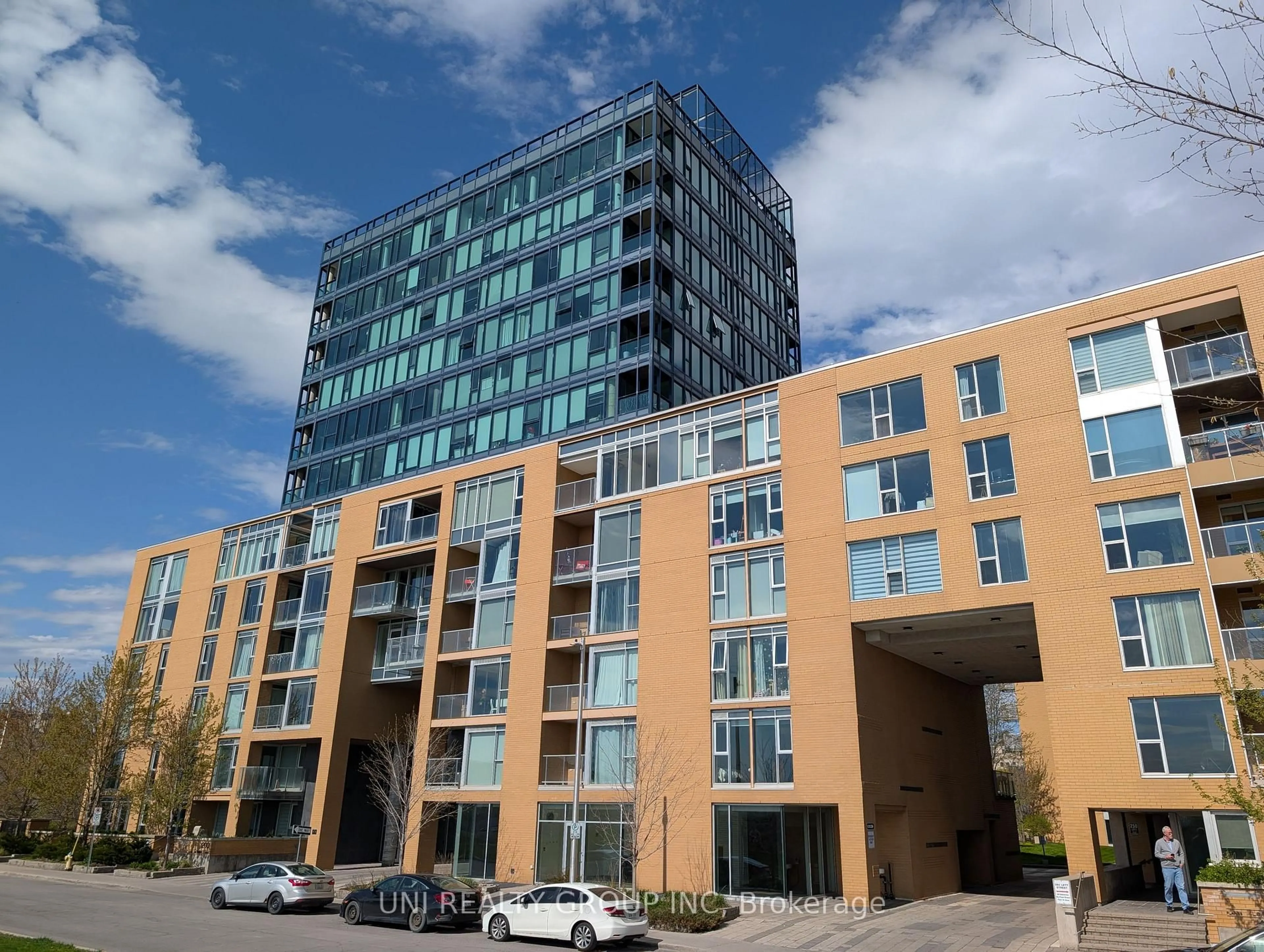 Unknown for 250 Lett St #409, Ottawa Ontario K1R 0A8