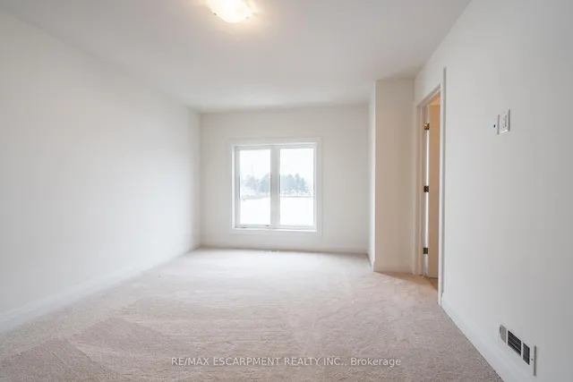 Additional property image - 18 Clear Valley Lane