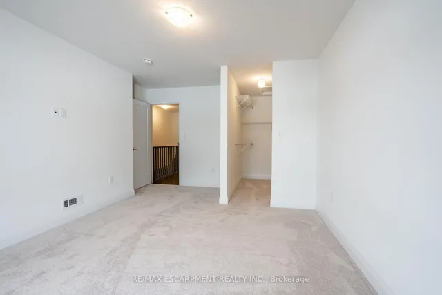 Additional property image - 18 Clear Valley Lane