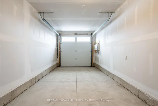 Additional property image - 18 Clear Valley Lane