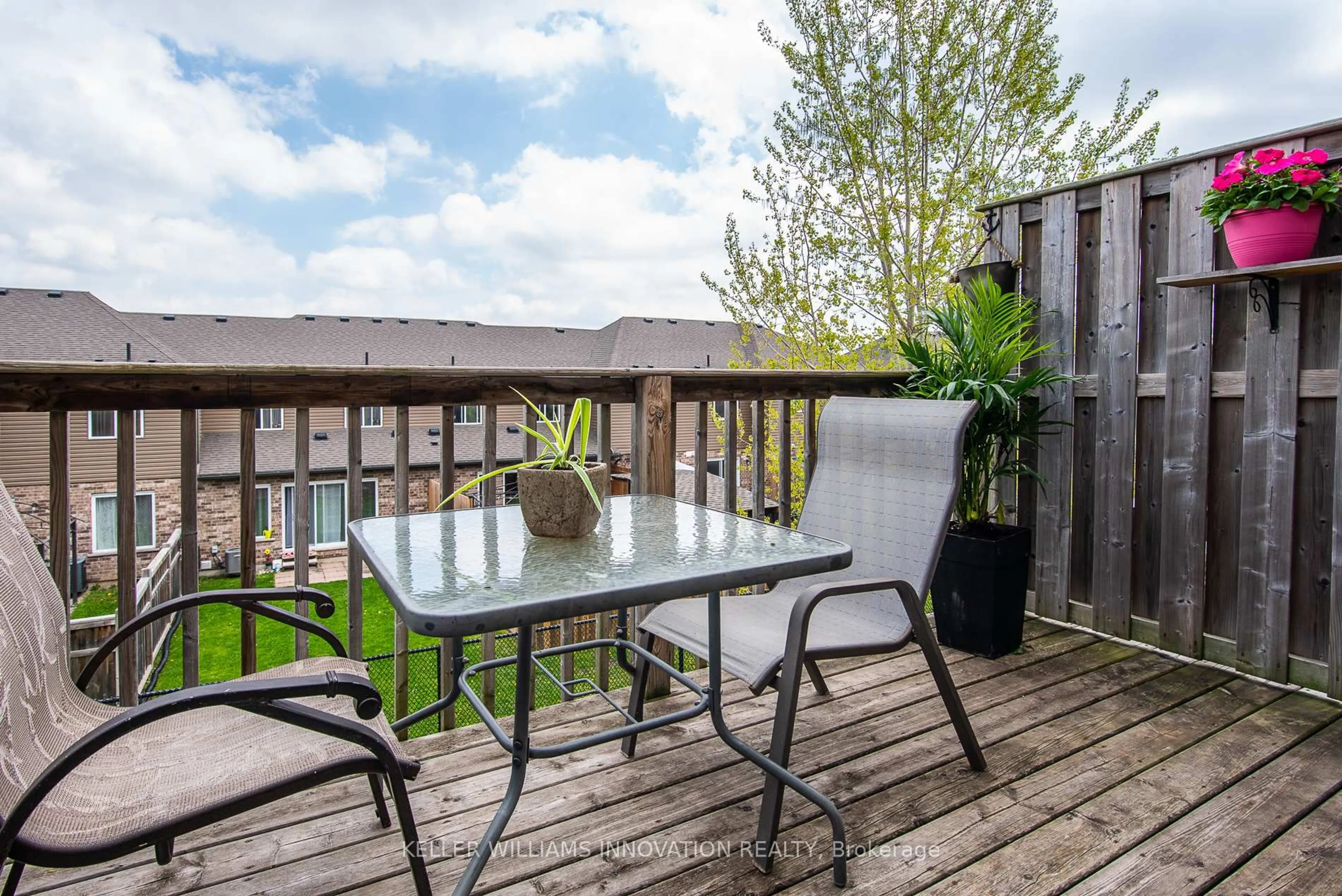 Patio, unknown for 388 Old Huron Rd #3B, Kitchener Ontario N2R 0J6