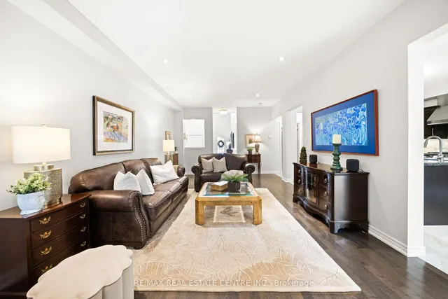 Additional property image - 441 Stonehenge Dr Unit 17