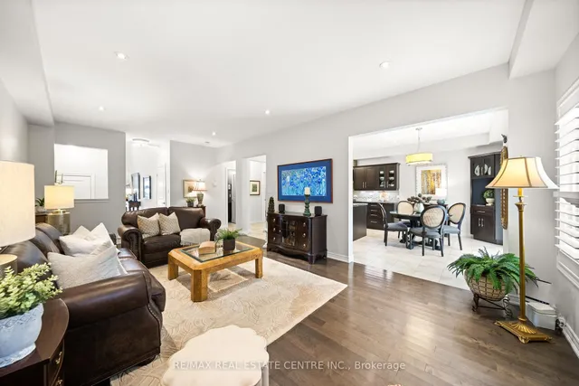 Additional property image - 441 Stonehenge Dr Unit 17