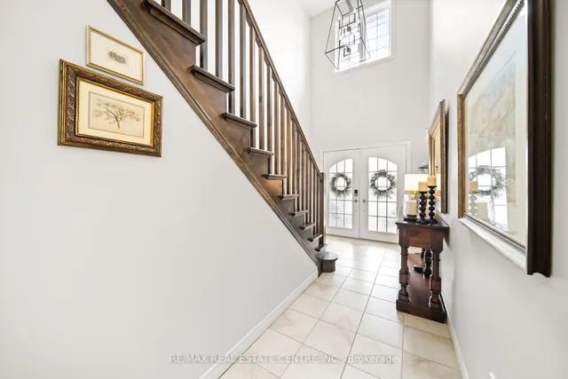 Additional property image - 441 Stonehenge Dr Unit 17
