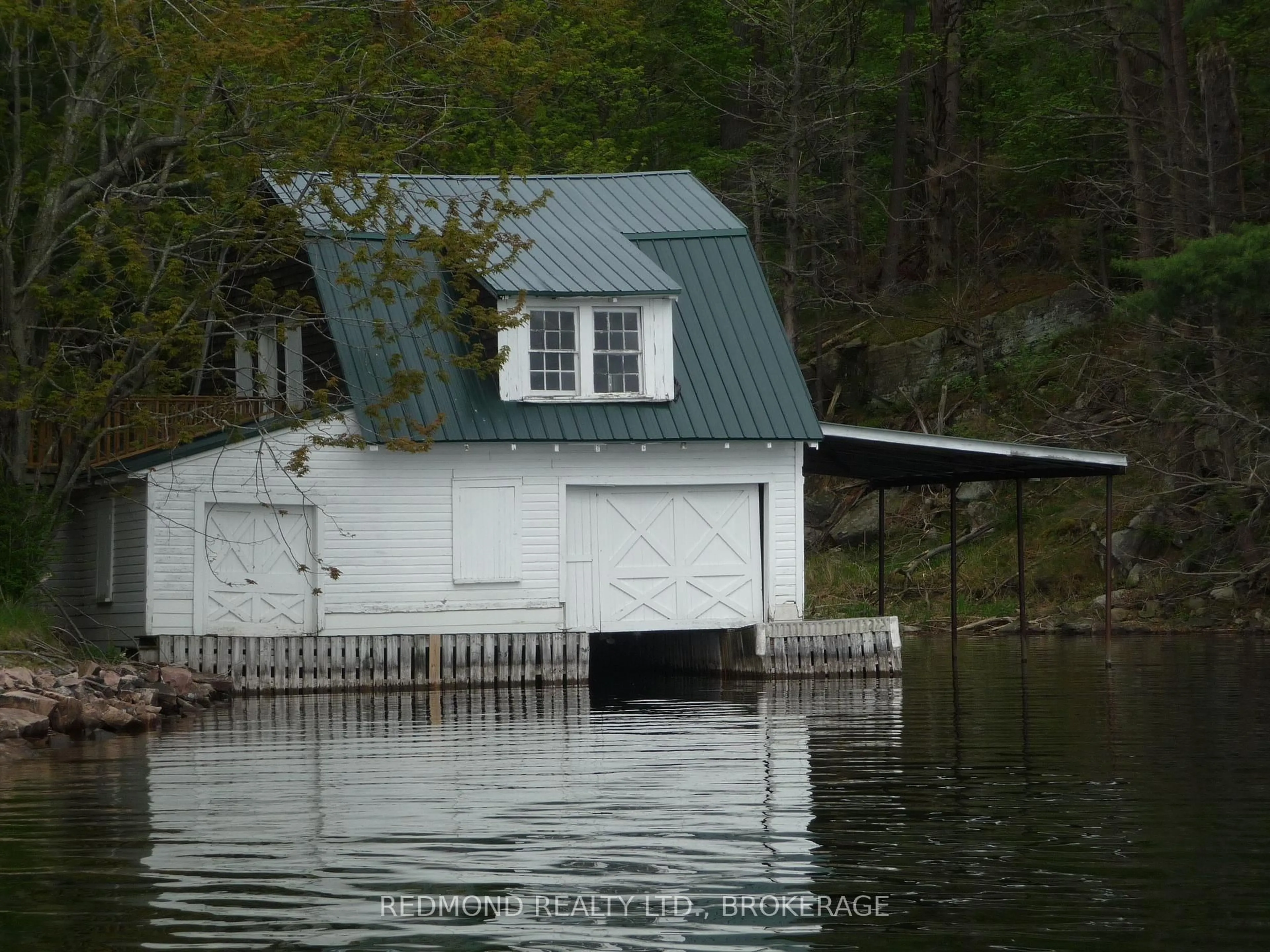 Shed for 87 Club Island, Front of Leeds & Seeleys Bay Ontario K0E 1R0