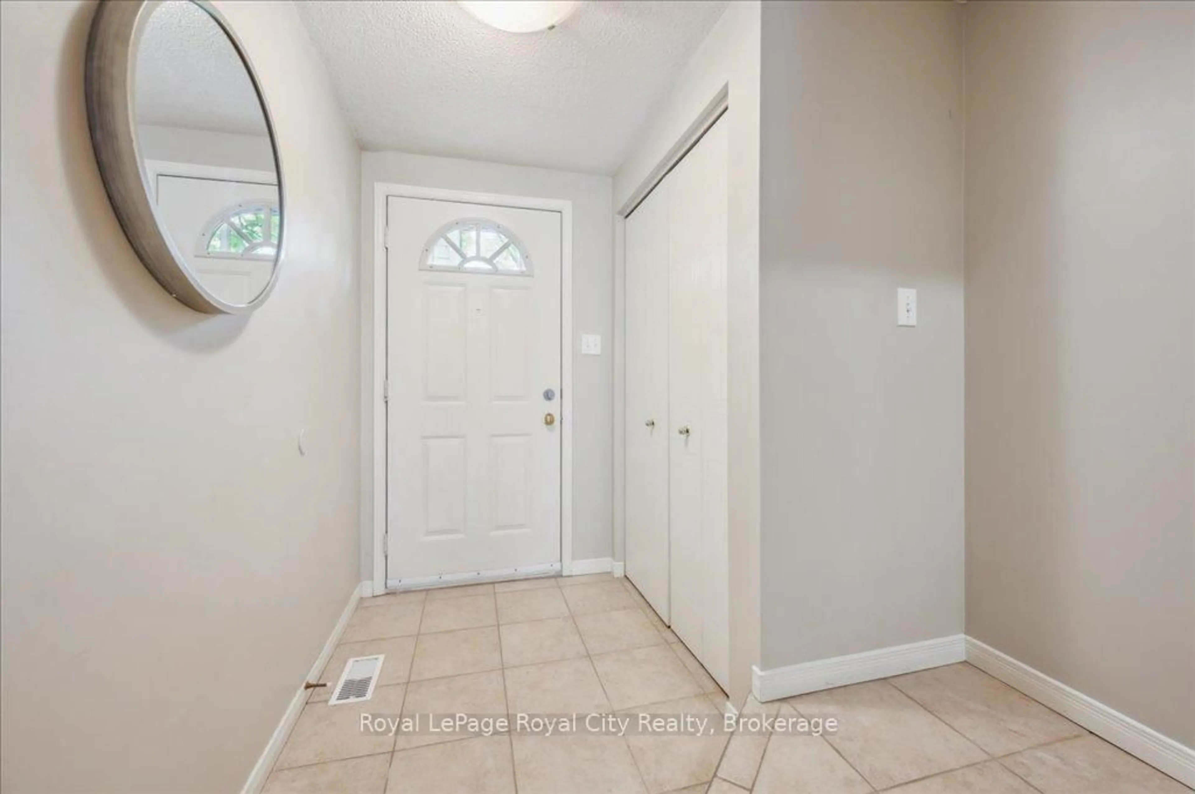 Indoor entryway for 66 Rodgers Rd #2, Guelph Ontario N1G 4Y5
