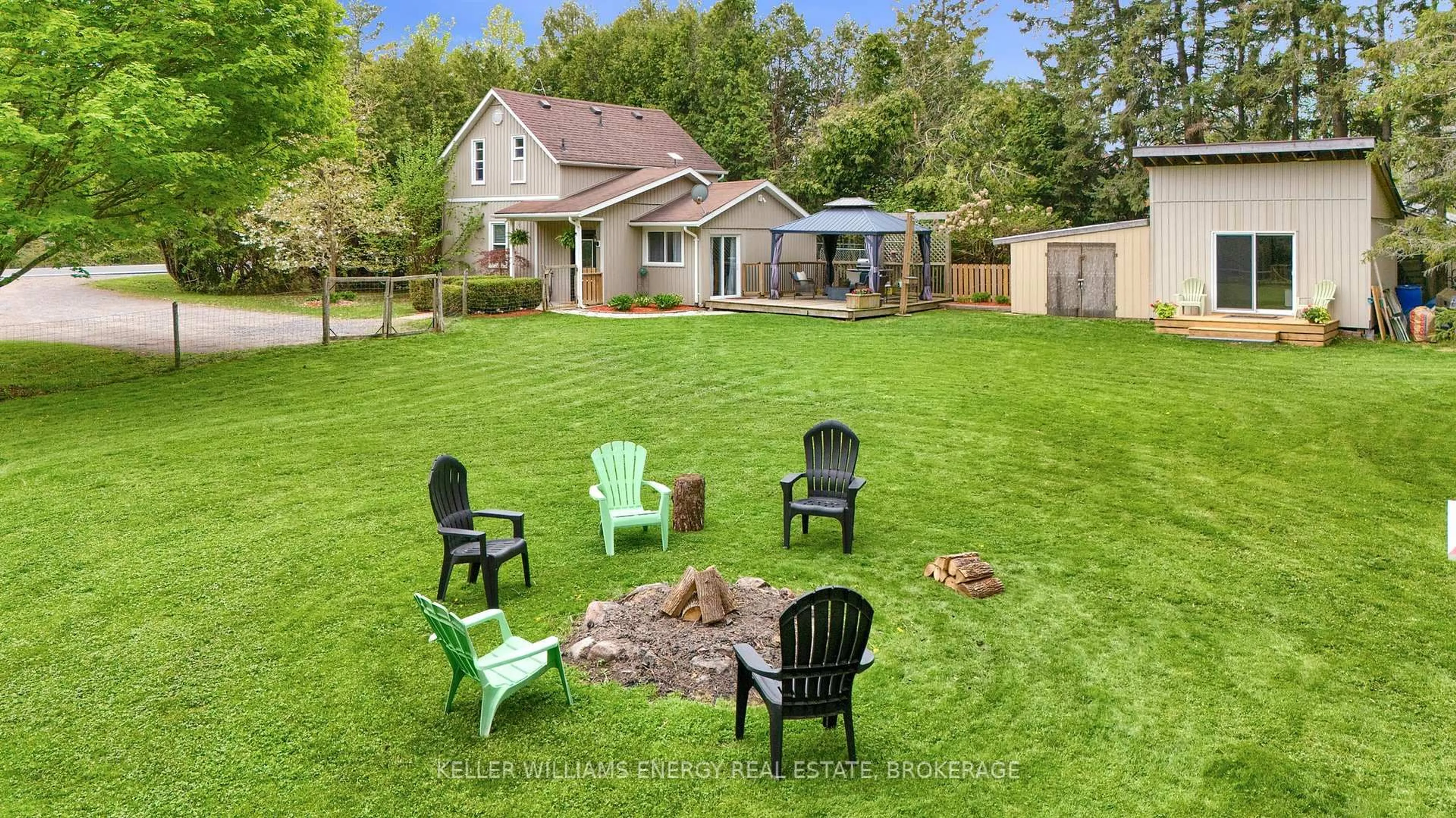 A pic from outside/outdoor area/front of a property/back of a property/a pic from drone, unknown for 944 County 22 Rd, Alnwick/Haldimand Ontario K0K 2G0