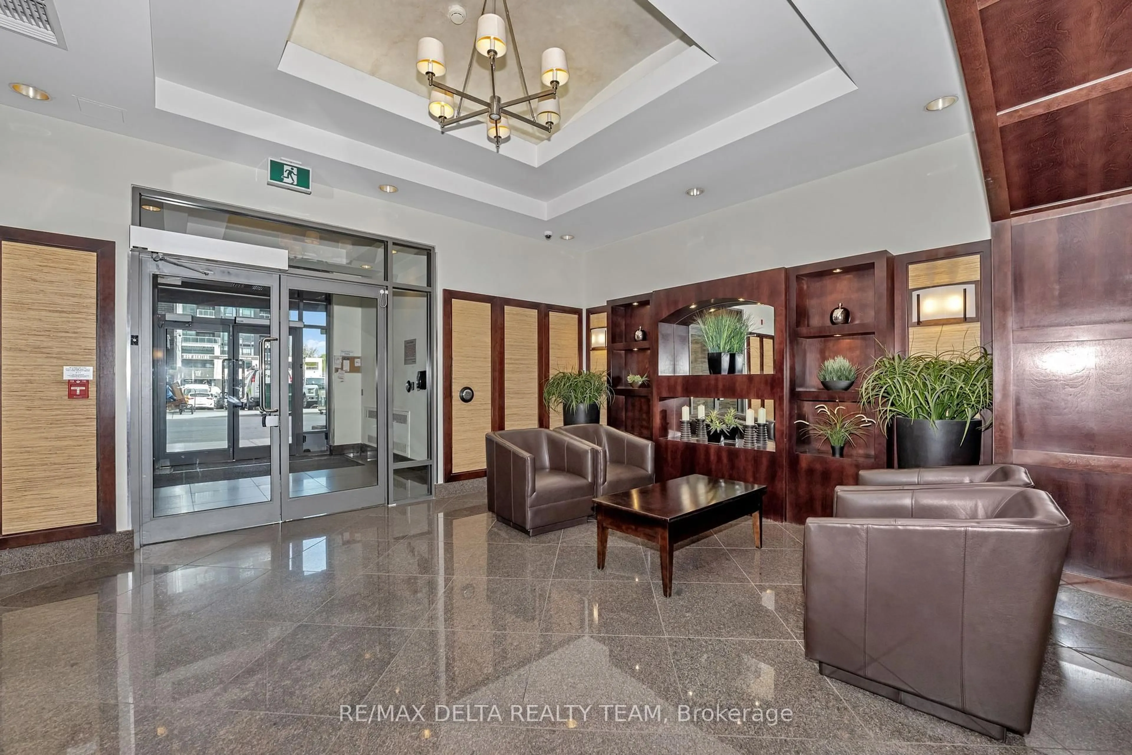 Lobby for 200 BESSERER St #1202, Ottawa Ontario K1N 0A7