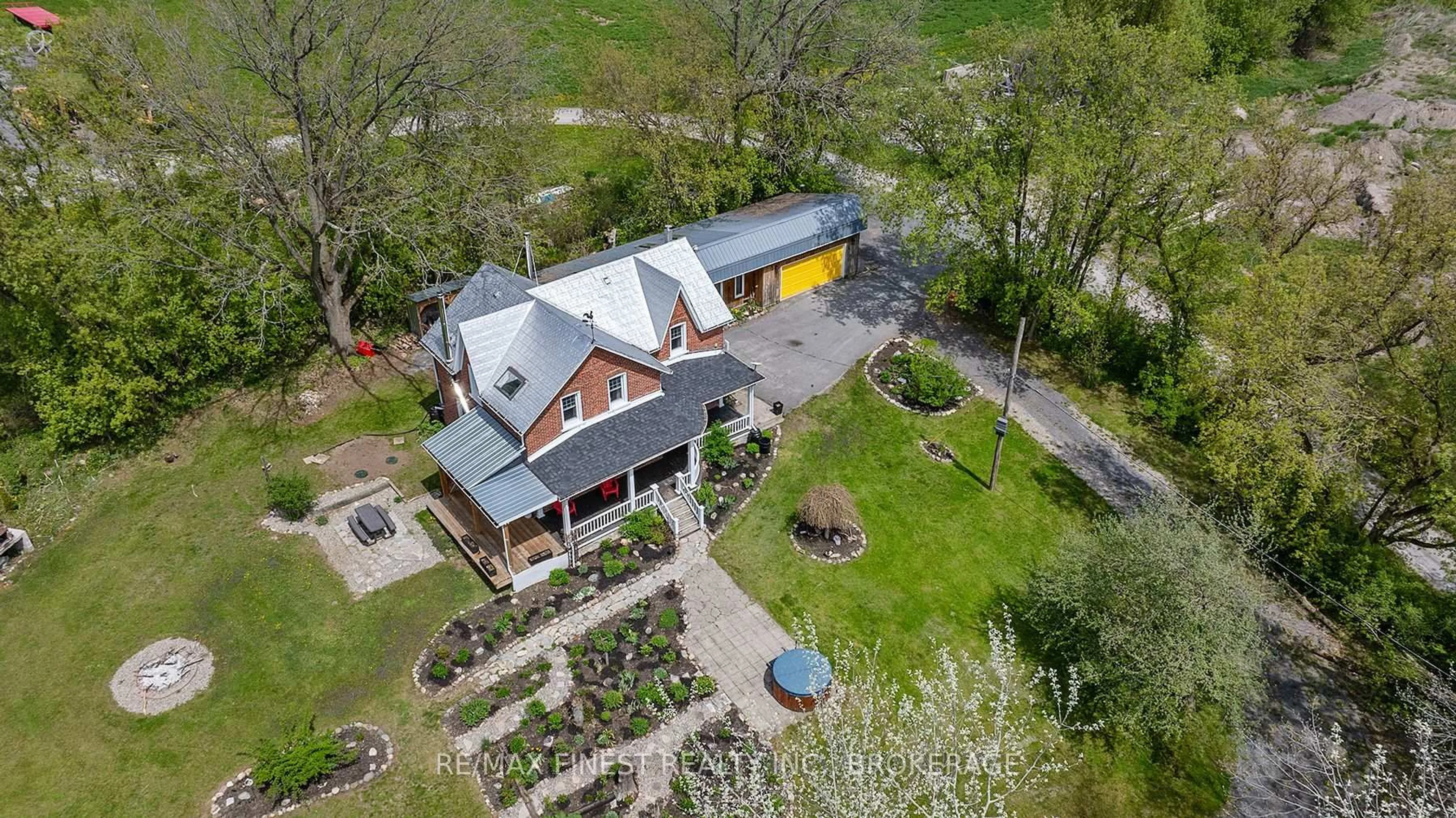 A pic from outside/outdoor area/front of a property/back of a property/a pic from drone, street for 259 County Road 17 N/A, Newburgh Ontario K0K 2S0