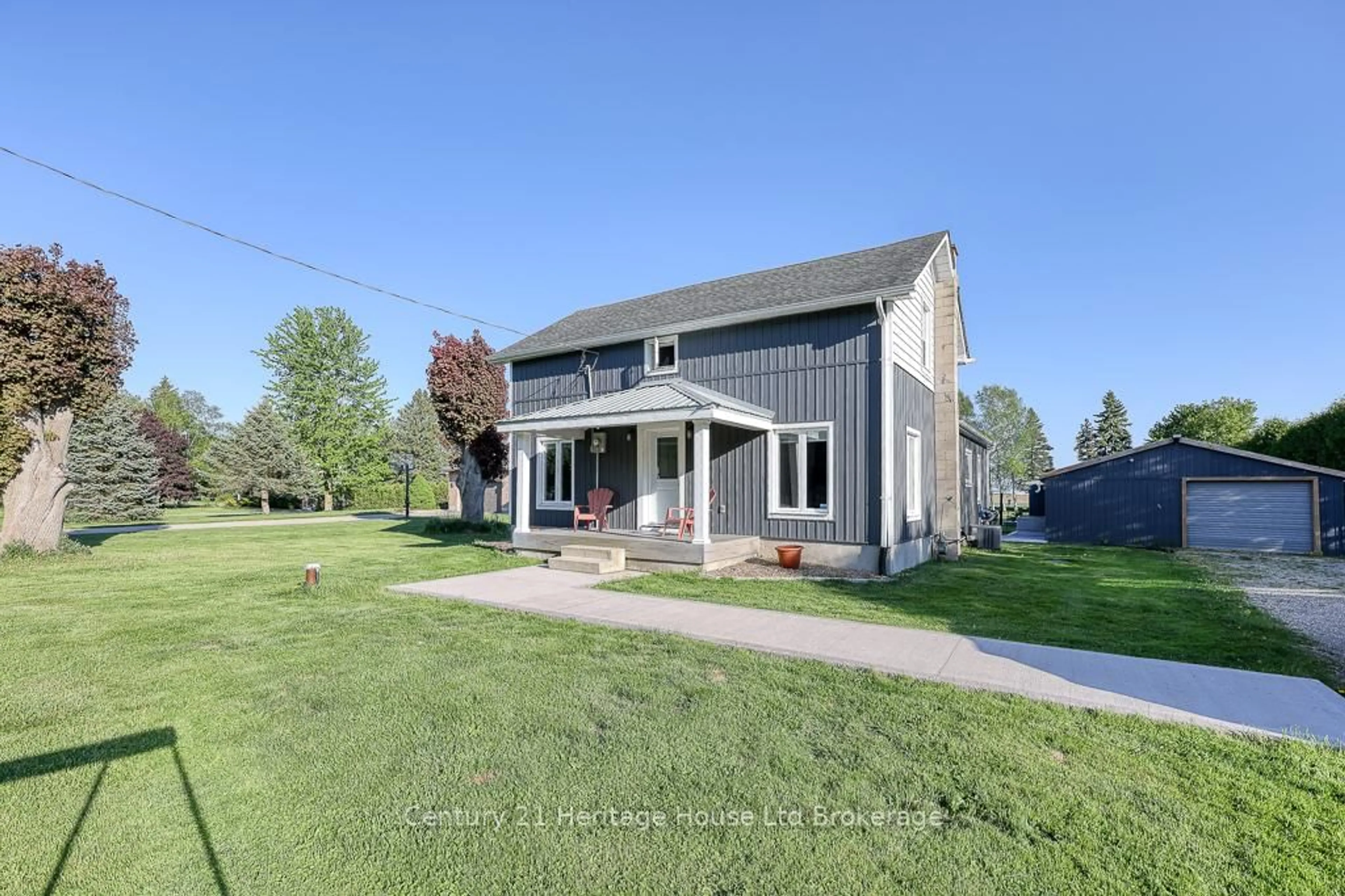 A pic from outside/outdoor area/front of a property/back of a property/a pic from drone, unknown for 163858 Brownsville Rd, South-West Oxford Ontario N0L 1C0