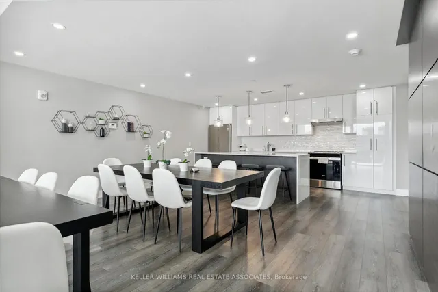 Additional property image - 15 Queen St Unit 1702