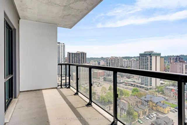 Additional property image - 15 Queen St Unit 1702