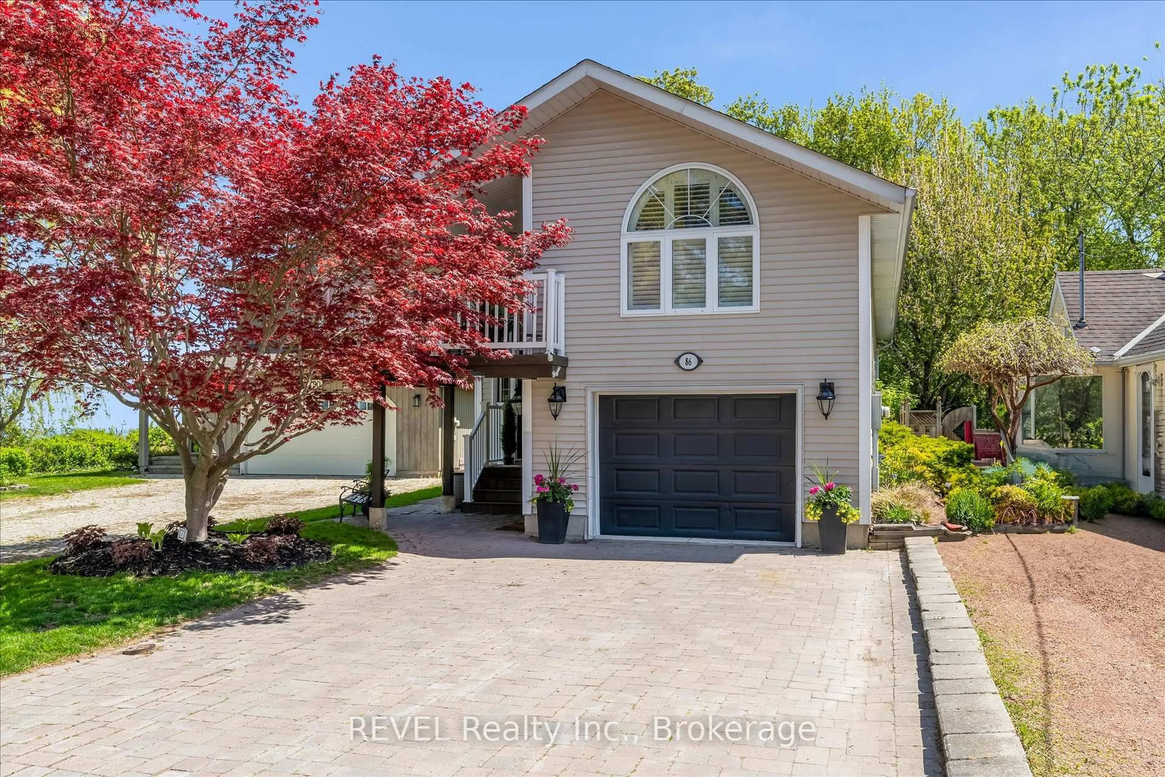 Unknown for 86 Newport St, St. Catharines Ontario L2M 1P7