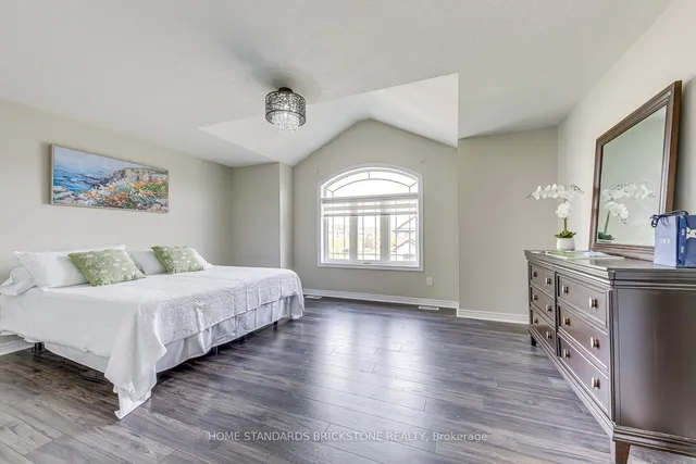 Additional property image - 70 Robertson Rd
