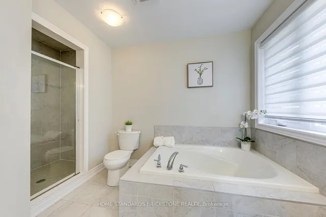 Additional property image - 70 Robertson Rd