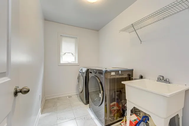 Additional property image - 70 Robertson Rd