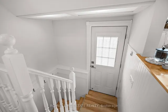 Additional property image - 46 East 38th St