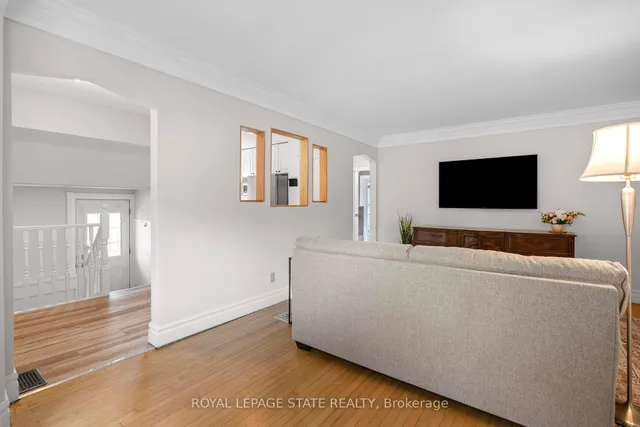 Additional property image - 46 East 38th St