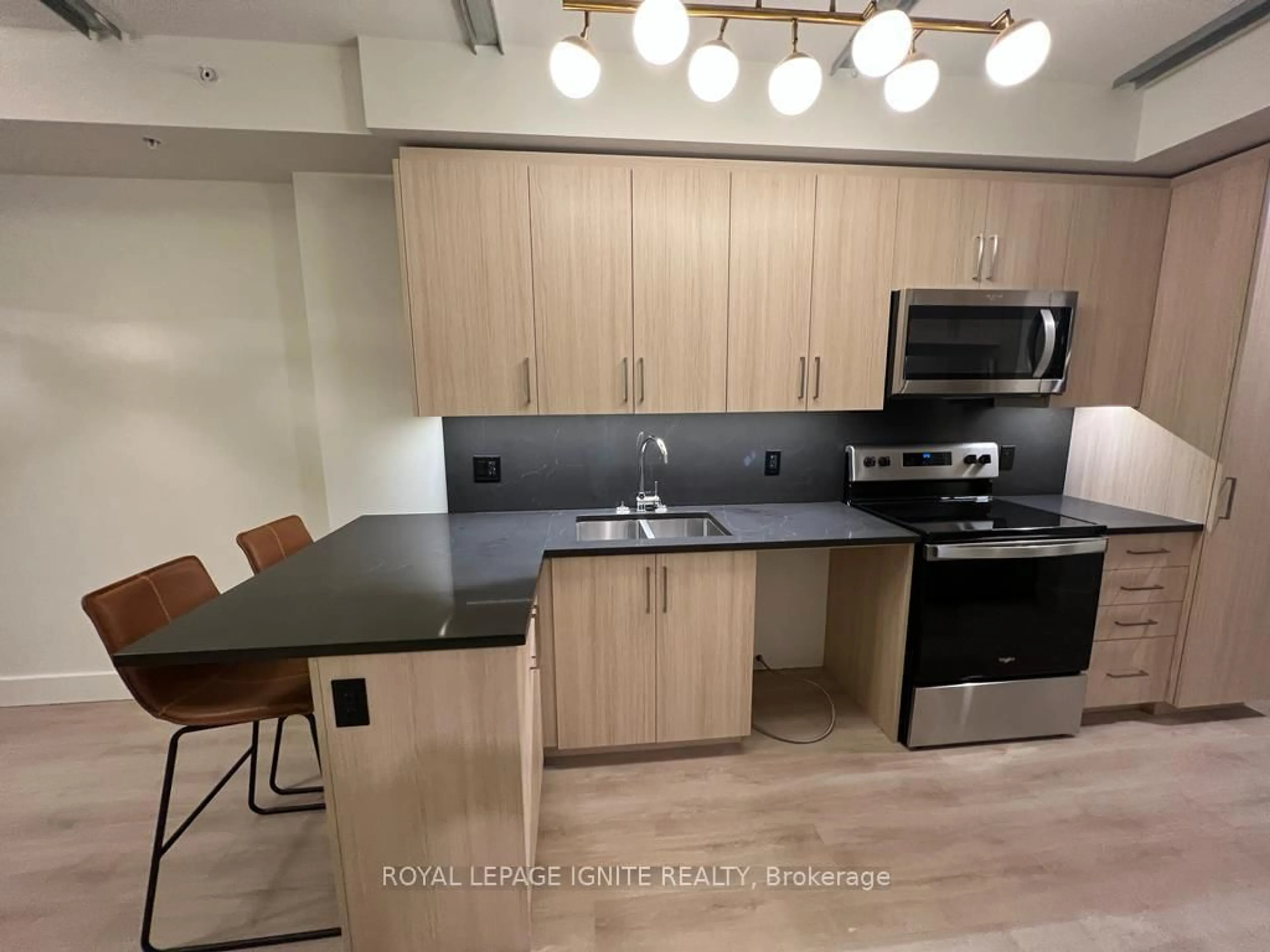Unknown for 145 Columbia St #1830, Waterloo Ontario N2L 0K7