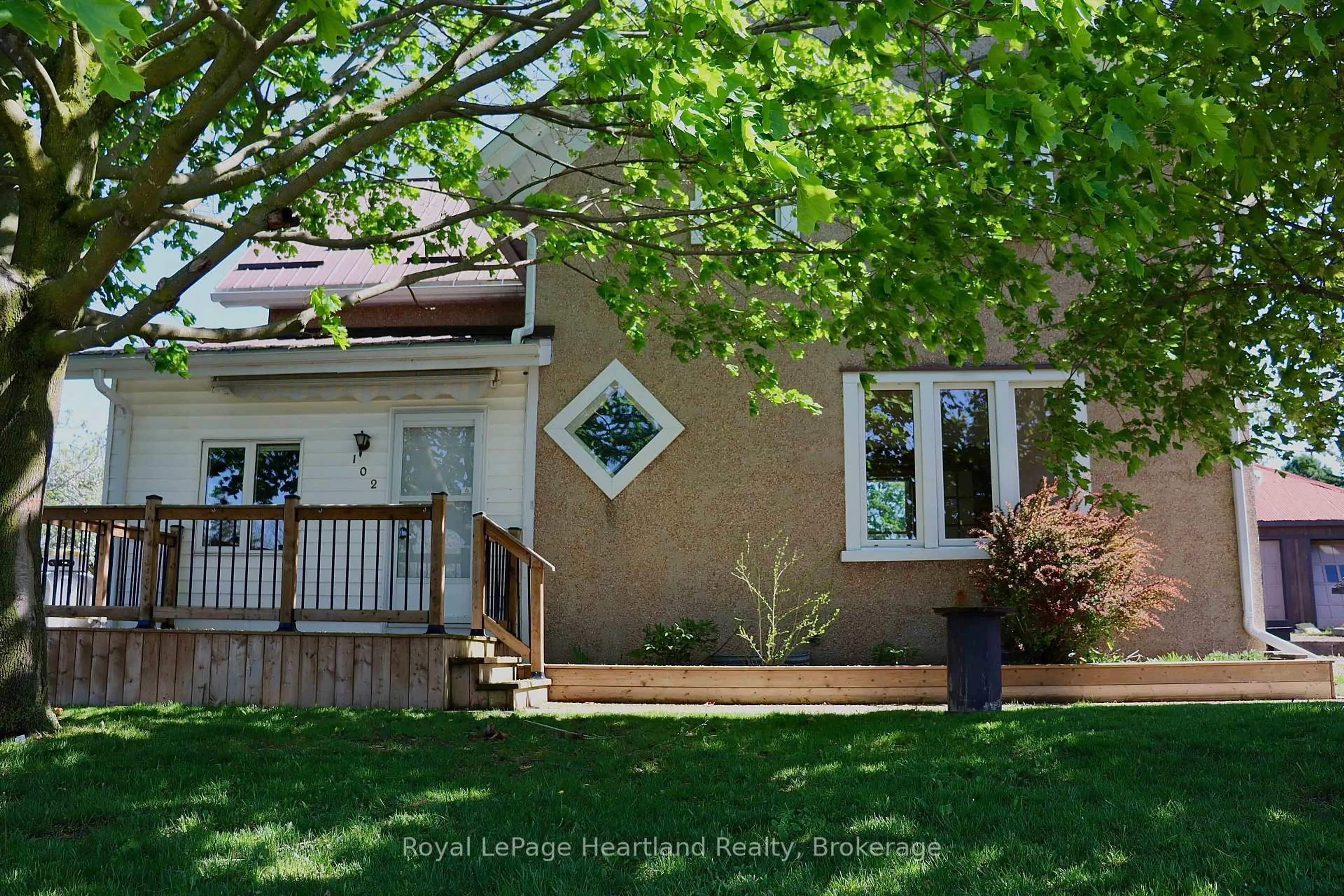 Home with vinyl exterior material, street for 102 Goderich St, Ashfield-Colborne-Wawanosh Ontario N0M 1E0
