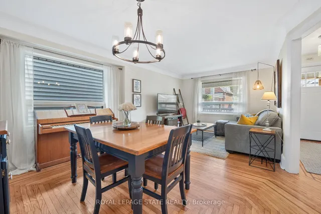 Additional property image - 105 Grosvenor Ave