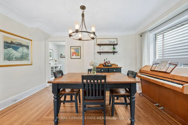 Additional property image - 105 Grosvenor Ave