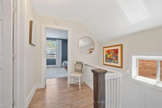 Additional property image - 105 Grosvenor Ave