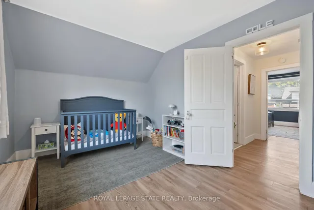 Additional property image - 105 Grosvenor Ave