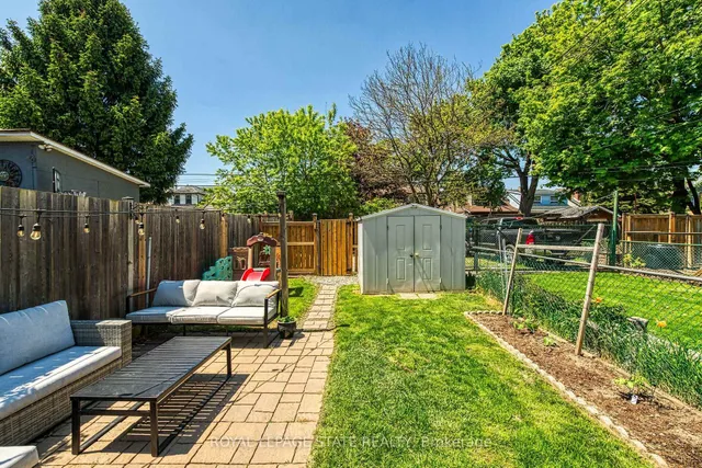 Additional property image - 105 Grosvenor Ave
