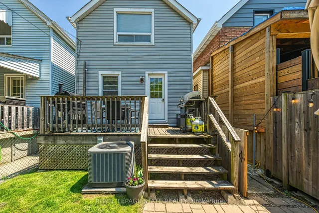 Additional property image - 105 Grosvenor Ave