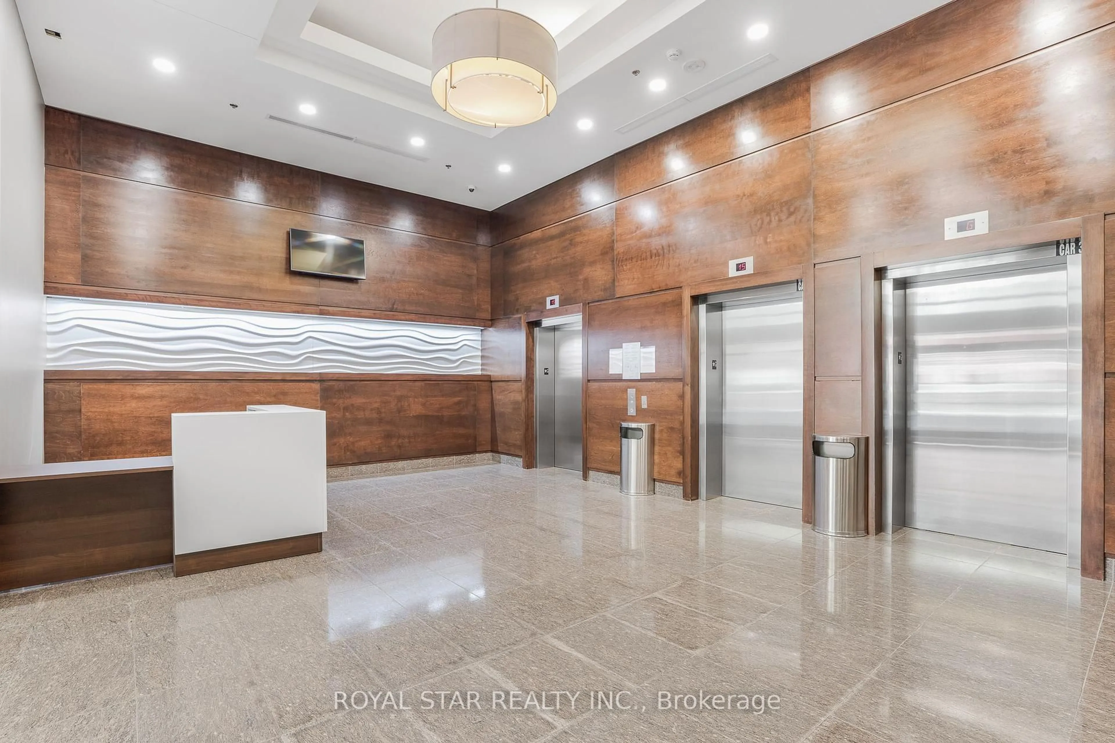 Lobby for 238 Besserer St #310, Ottawa Ontario K1N 6B1