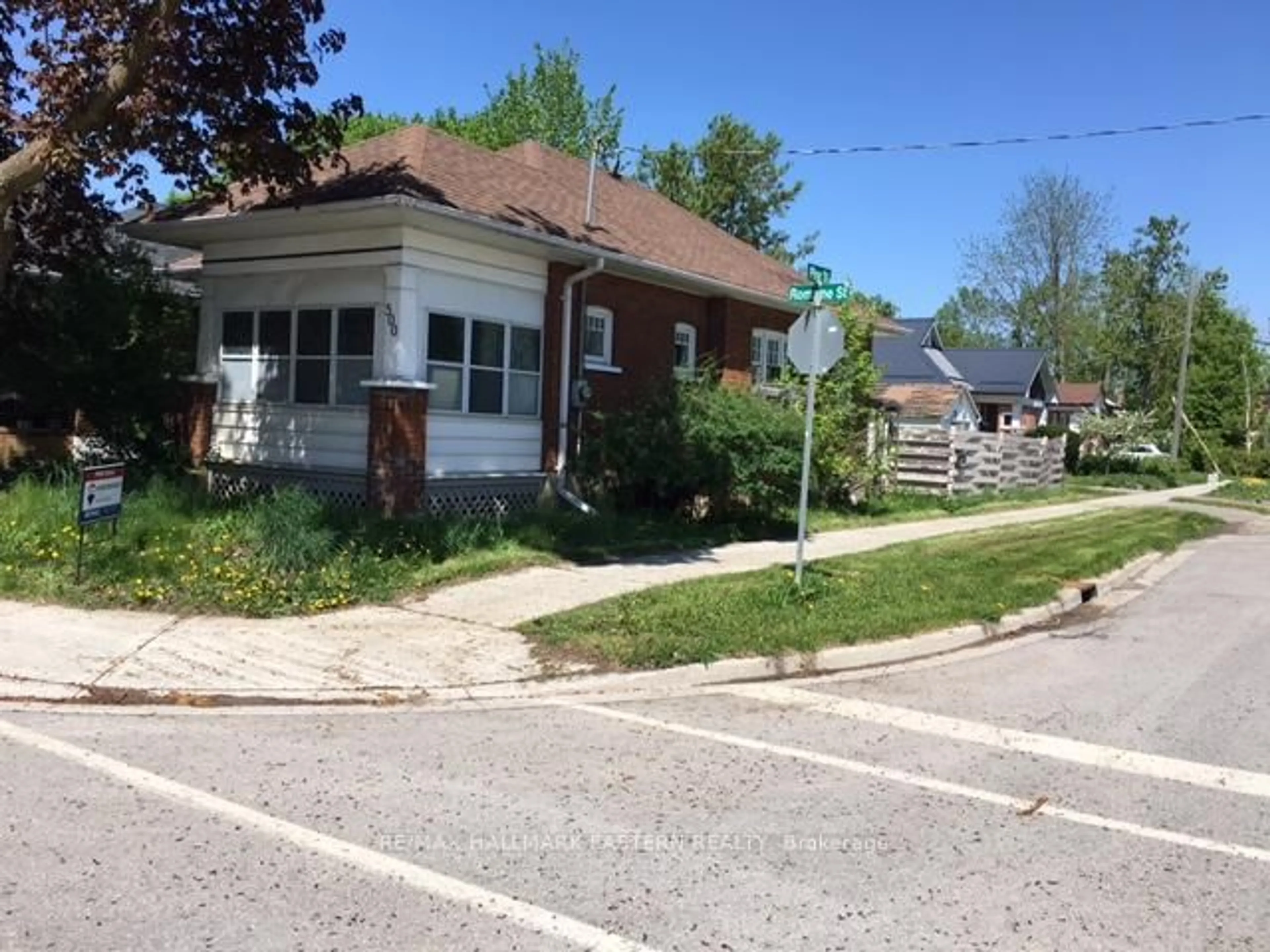 Unknown for 500 Romaine St, Peterborough Central Ontario K9J 2C9