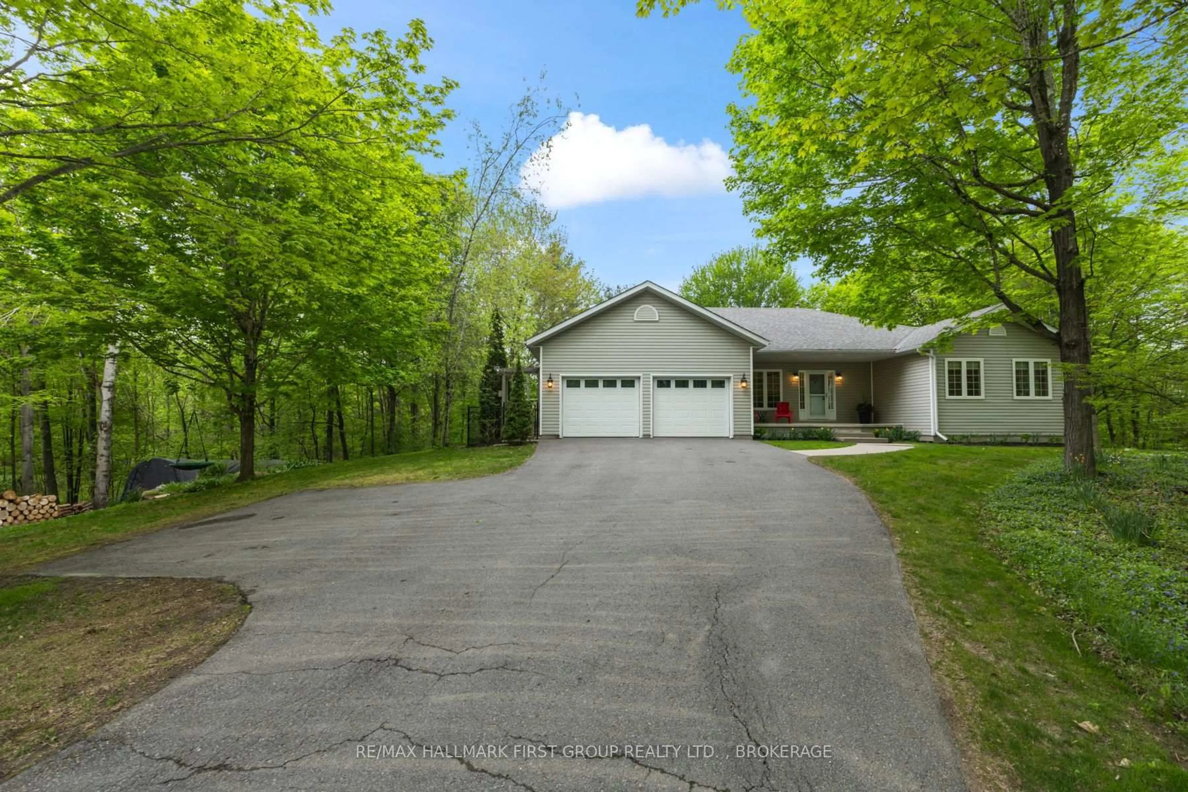 A pic from outside/outdoor area/front of a property/back of a property/a pic from drone, street for 3895 Stone Point Rd, Inverary Ontario K0H 1X0