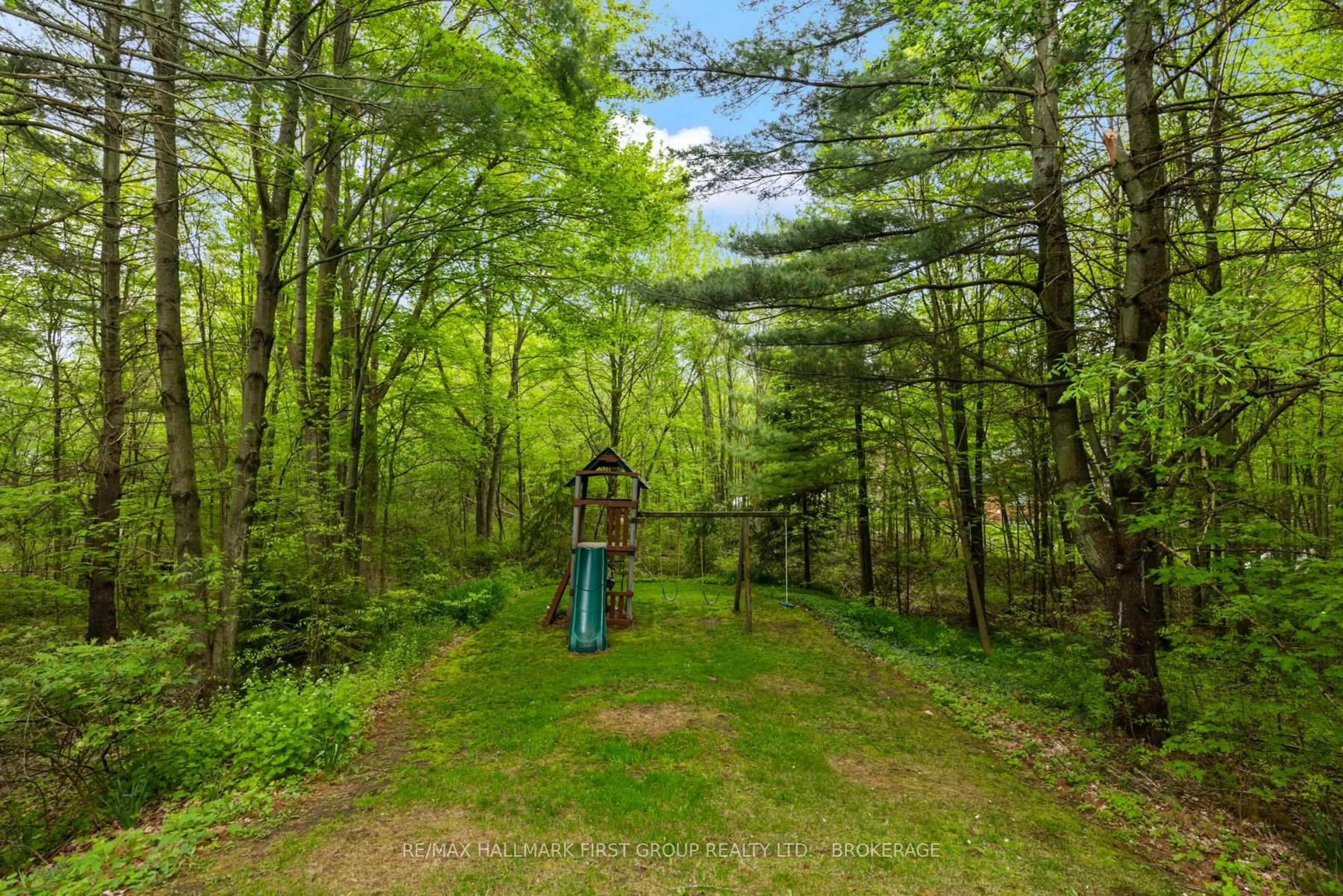 Unknown for 3895 Stone Point Rd, Inverary Ontario K0H 1X0