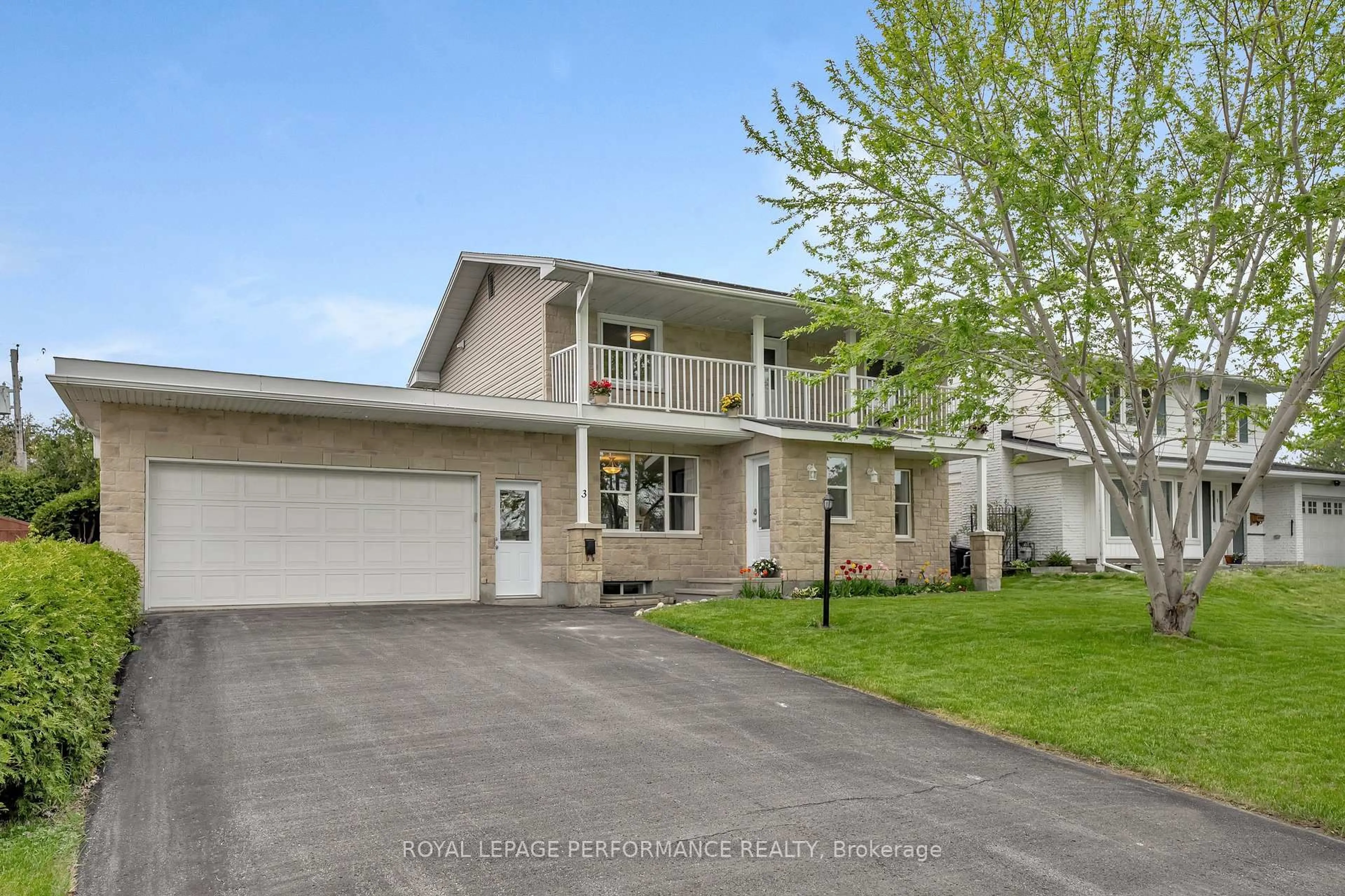 Unknown for 3 Burgess Ave, Ottawa Ontario K2B 7W8