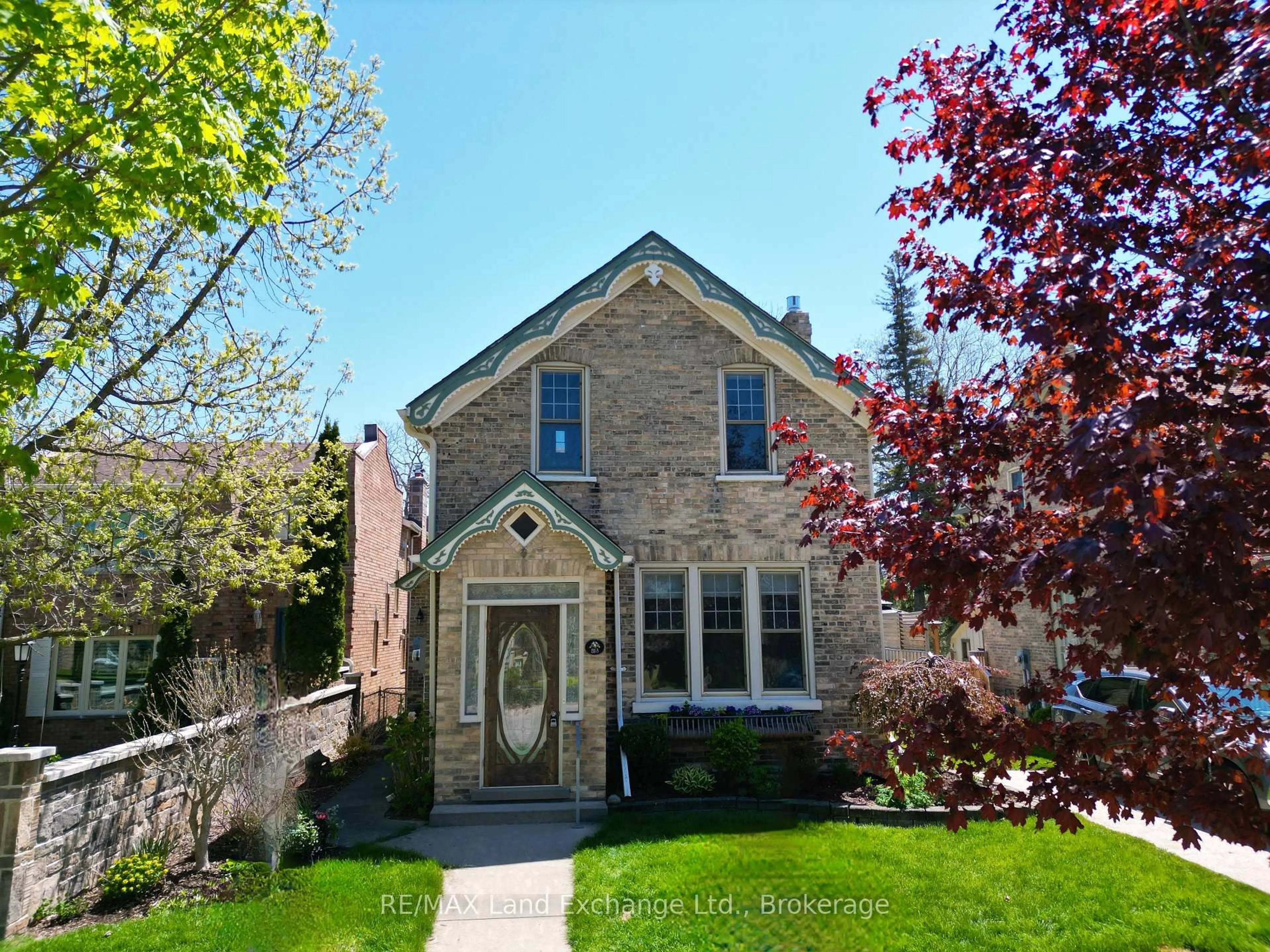 Home with brick exterior material, street for 813 Princes St, Kincardine Ontario N2Z 1Z2