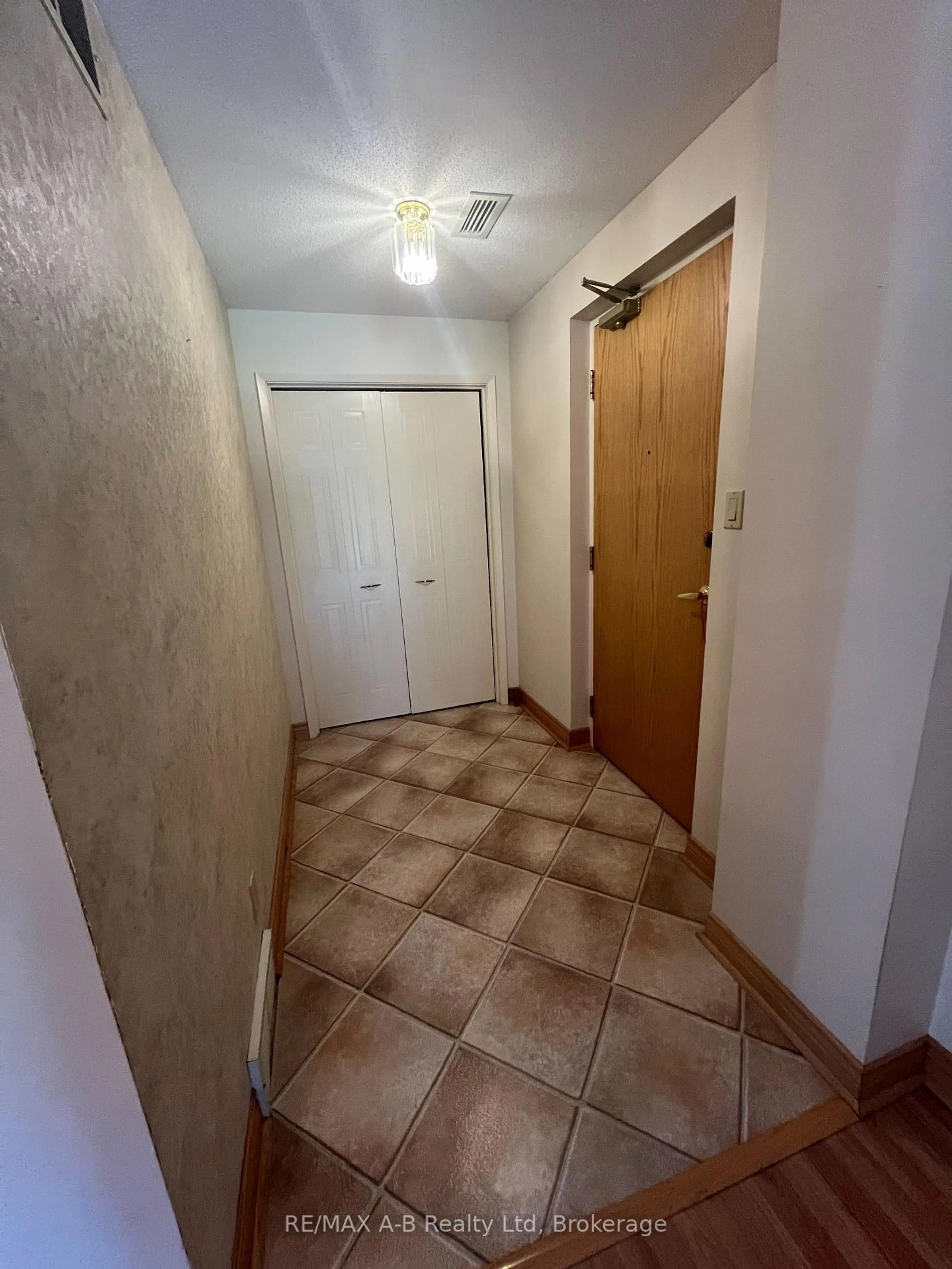 Unknown for 199 Hope St #112, East Zorra-Tavistock Ontario N0B 2R0