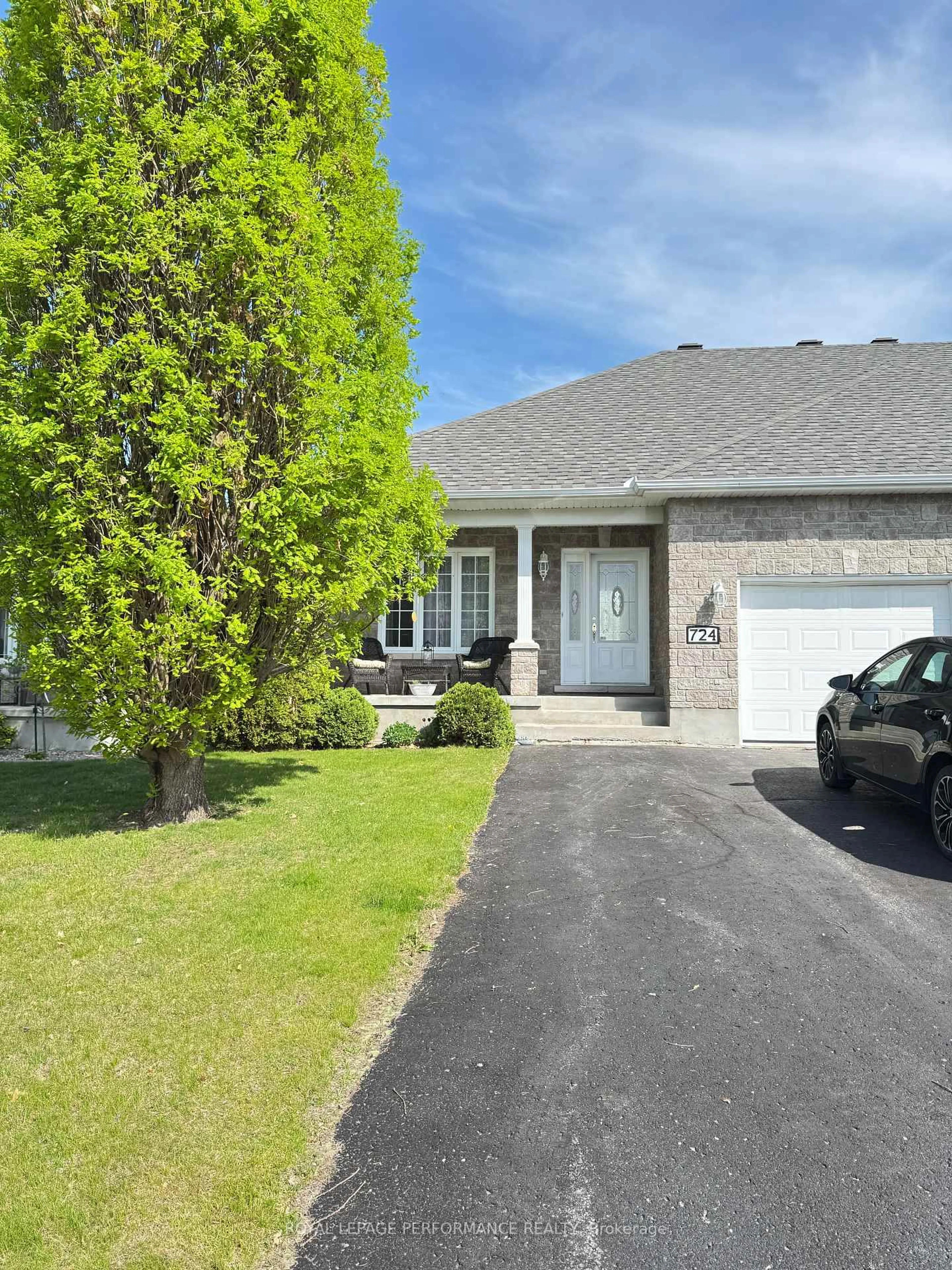 Unknown for 724 Des Chenes St, Casselman Ontario K0A 1M0