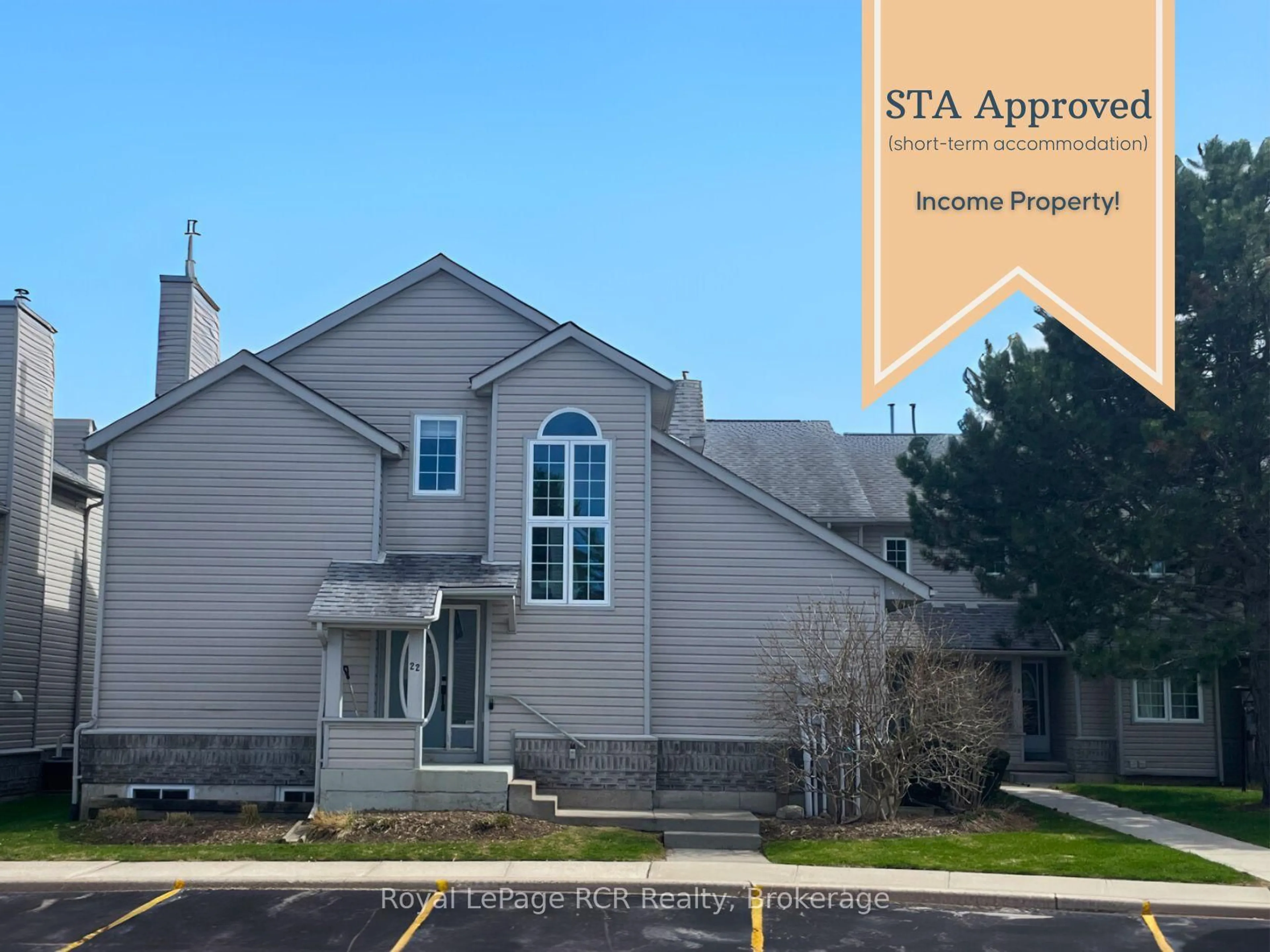 Home with vinyl exterior material, street for 162 Settlers Way #22, Blue Mountains Ontario L9Y 0M4