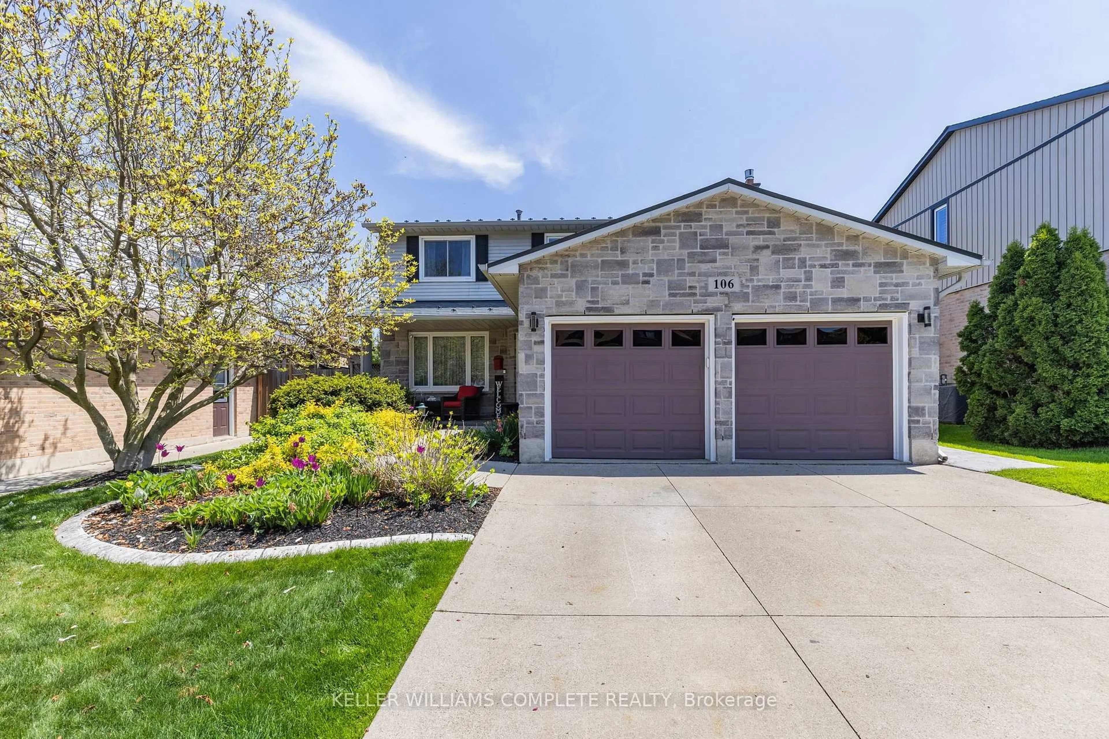 Home with brick exterior material, street for 106 Maple Dr, Hamilton Ontario L8G 4S4