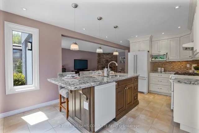 Additional property image - 106 Maple Dr