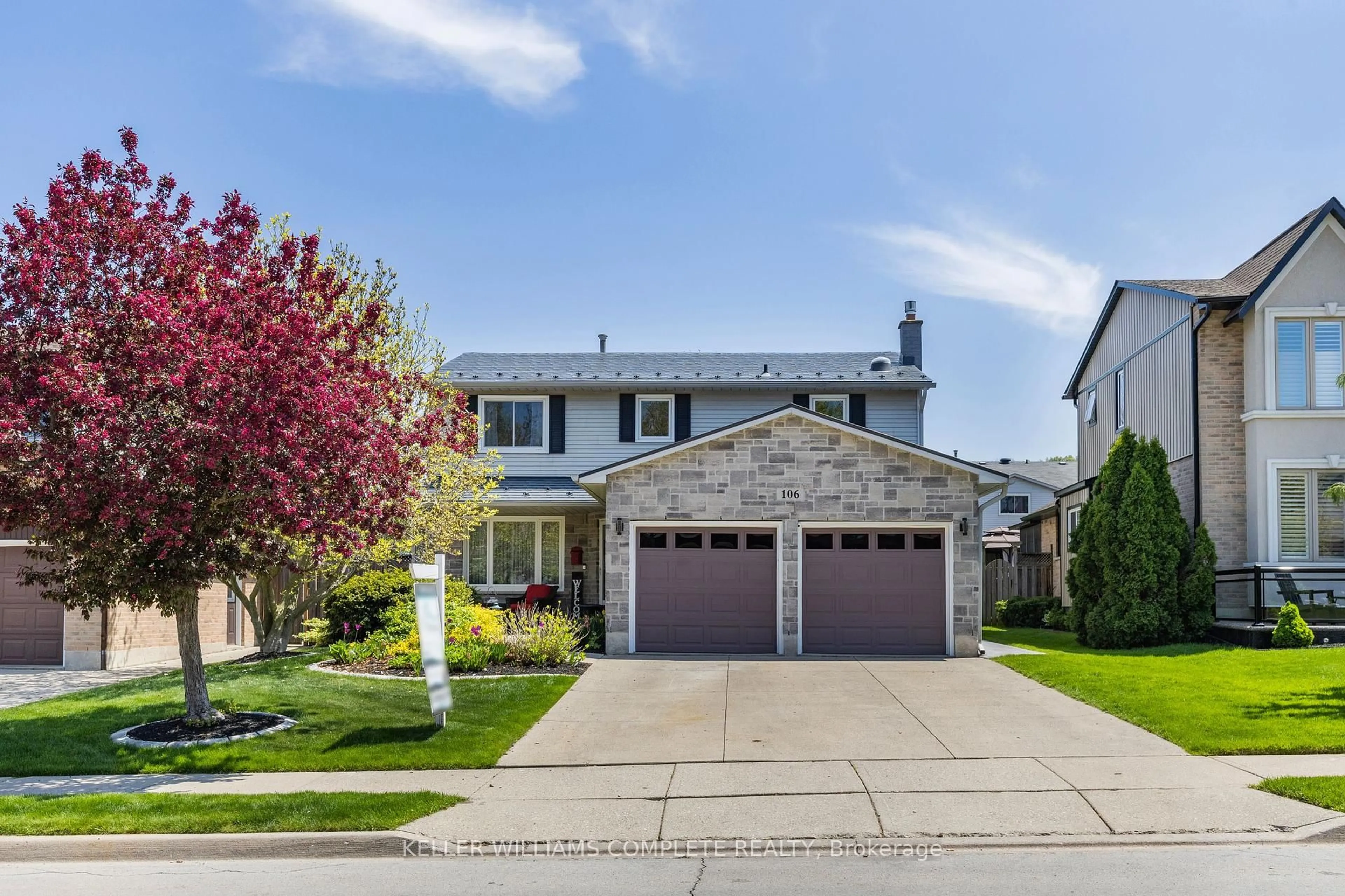 Home with vinyl exterior material, street for 106 Maple Dr, Hamilton Ontario L8G 4S4