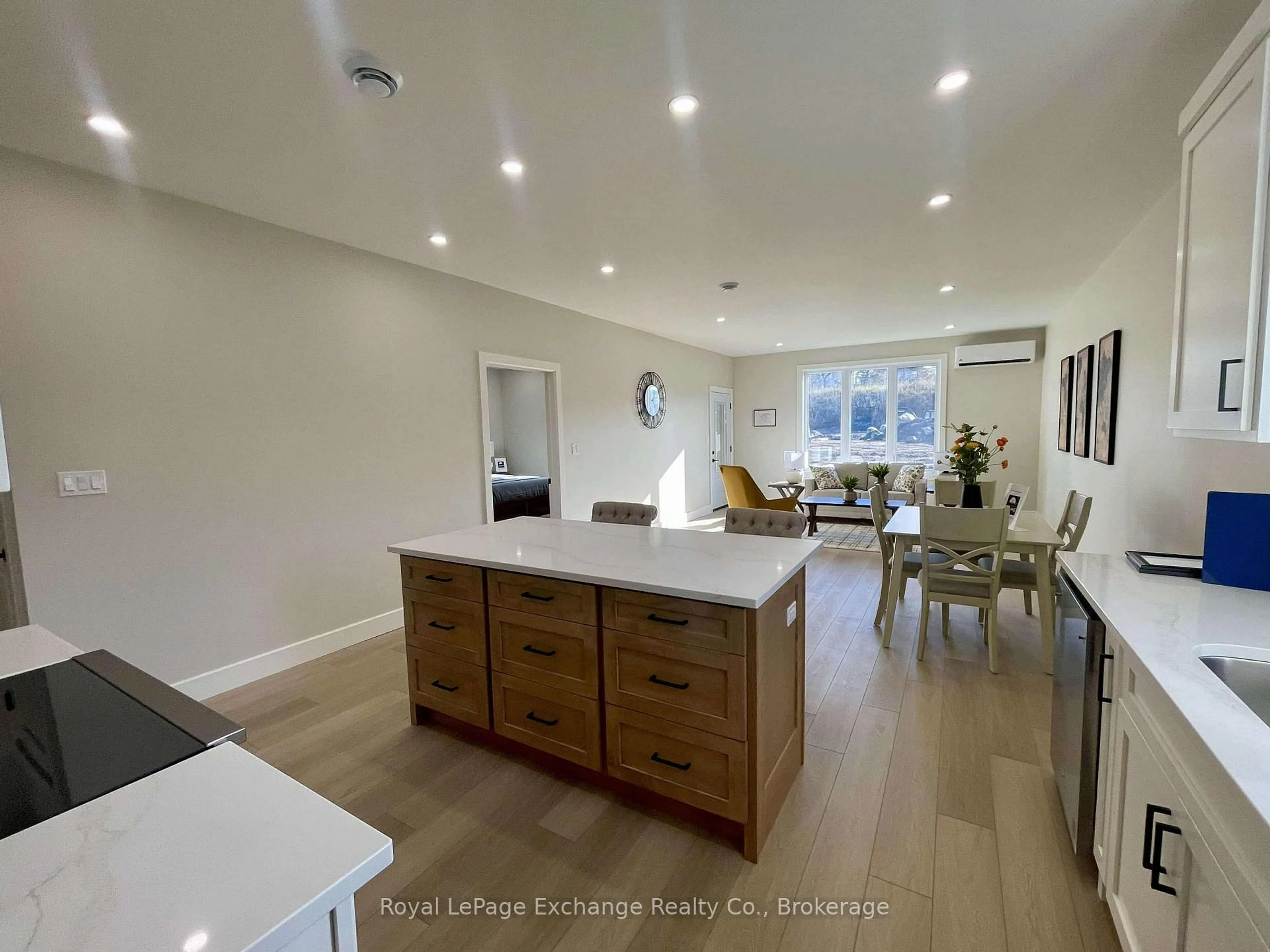 Open concept kitchen, unknown for 72 Mercedes Cres, Kincardine Ontario N2Z 1G8
