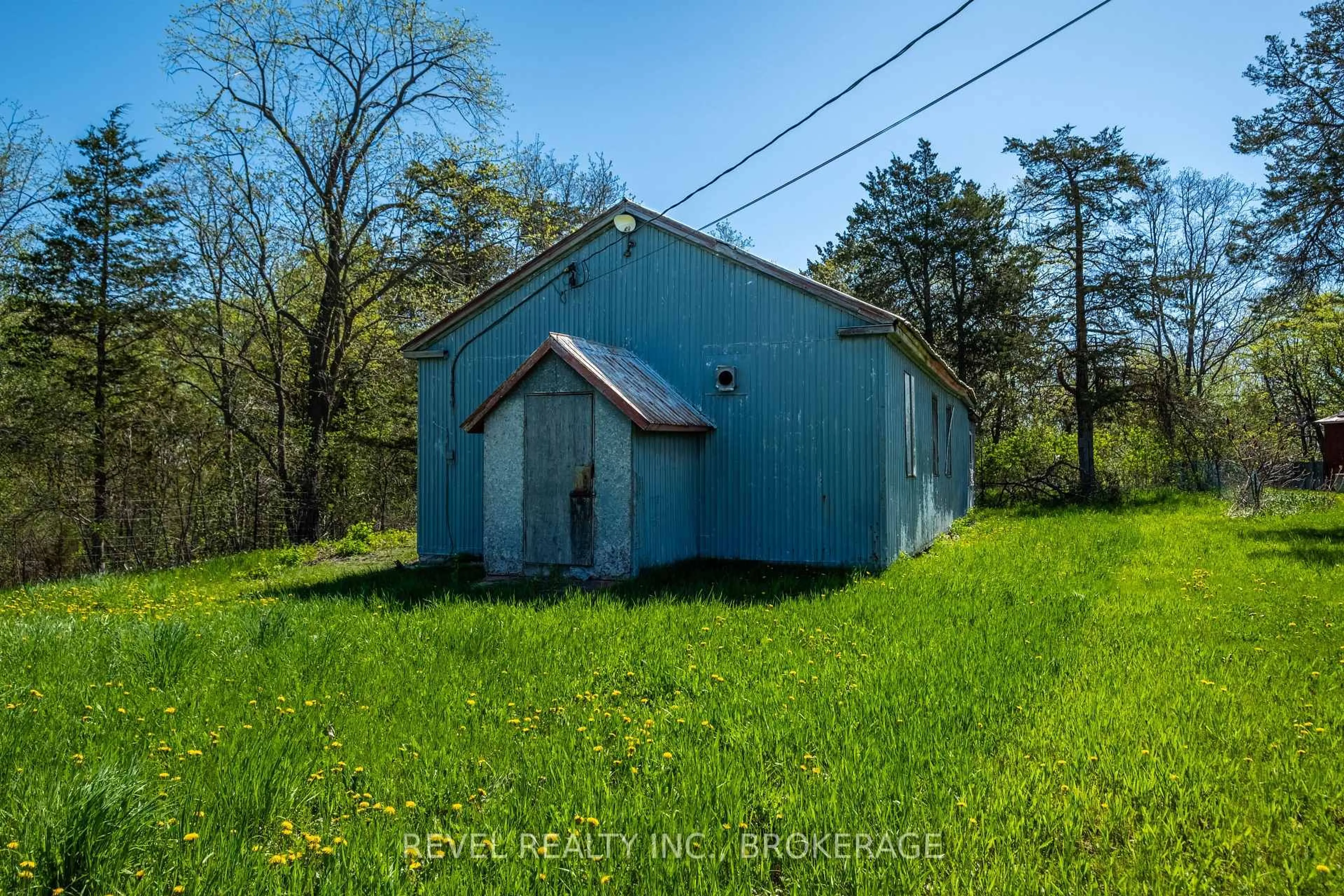 Shed for 2186 Highway 49 Highway, Prince Edward County Ontario K0K 2T0