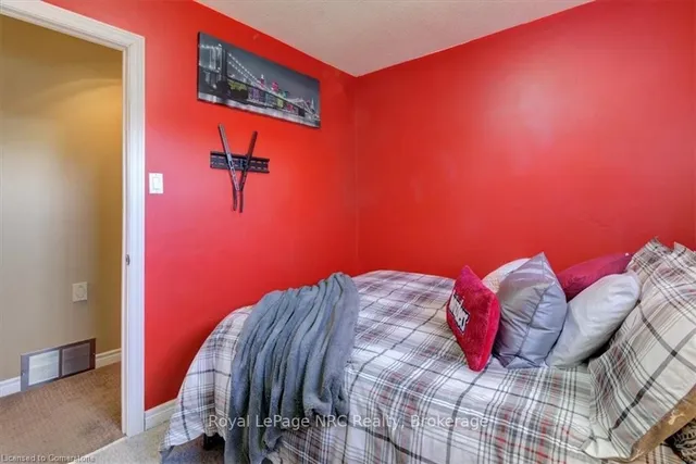 Additional property image - 54 Markham Cres