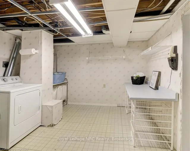 Additional property image - 54 Markham Cres