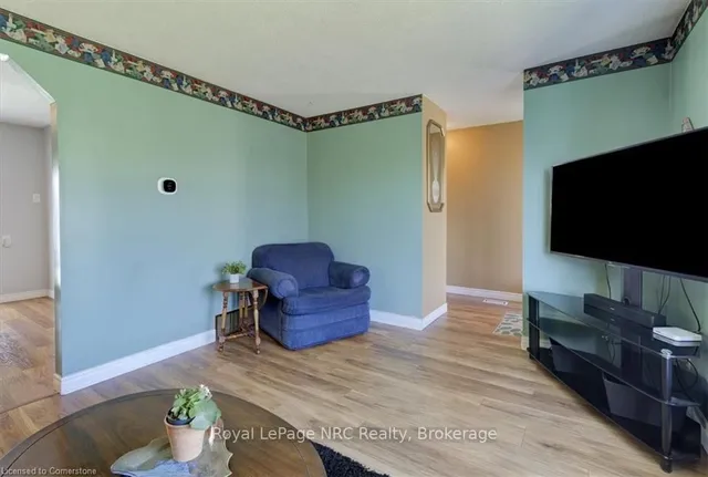 Additional property image - 54 Markham Cres