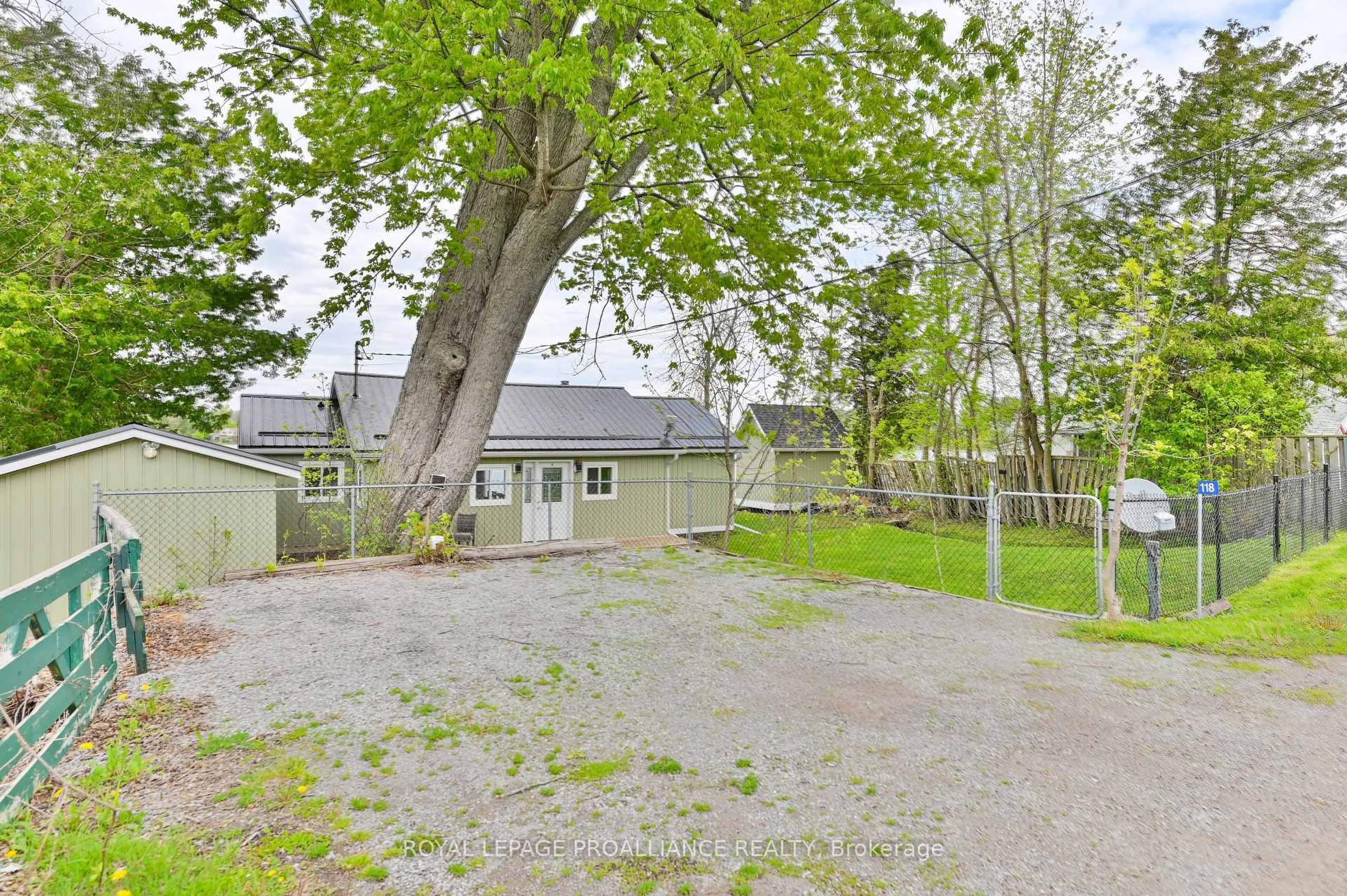 A pic from outside/outdoor area/front of a property/back of a property/a pic from drone, street for 118 Oak Lake Rd, Stirling Ontario K0K 3E0