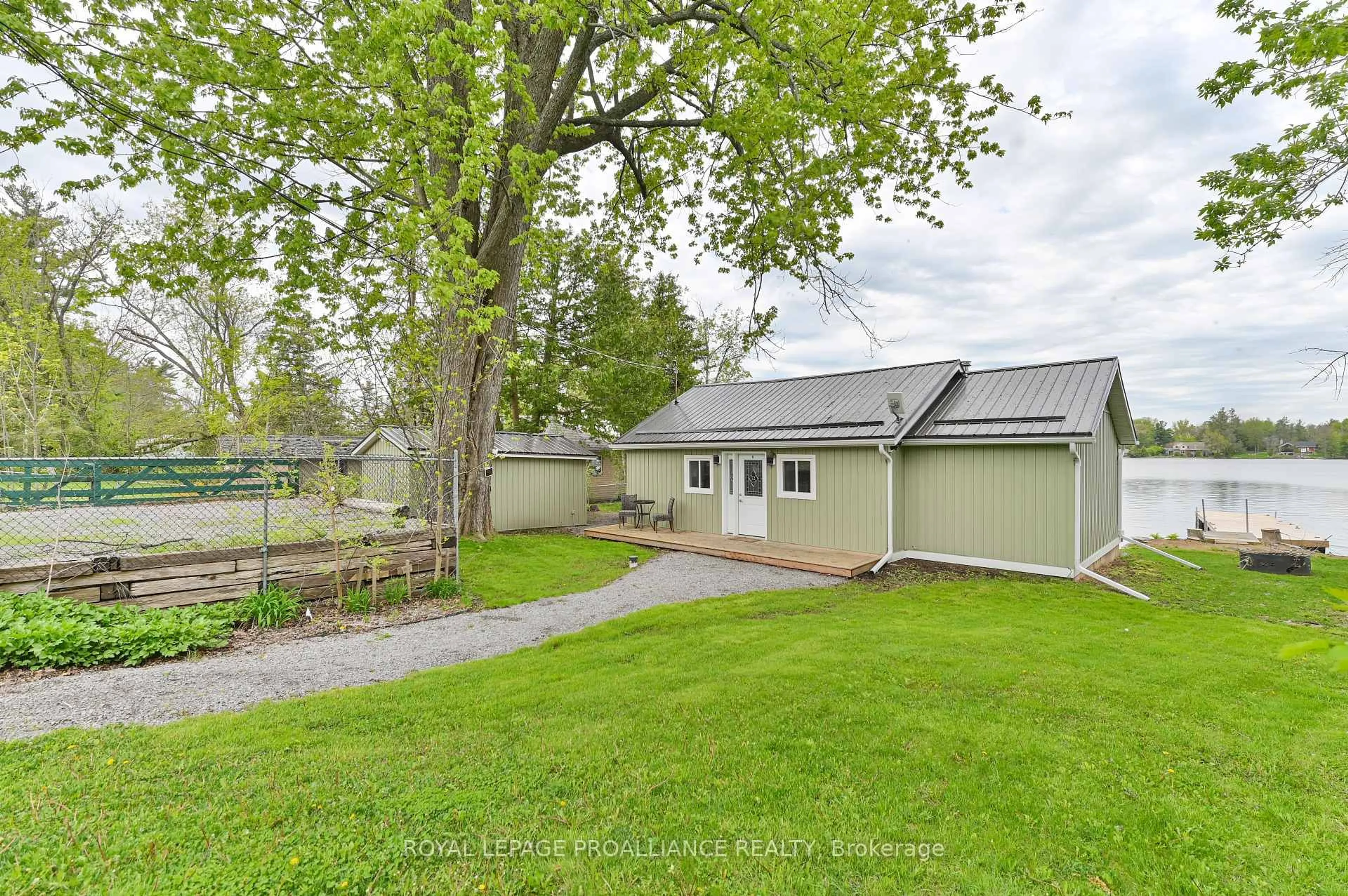 Unknown for 118 Oak Lake Rd, Stirling Ontario K0K 3E0