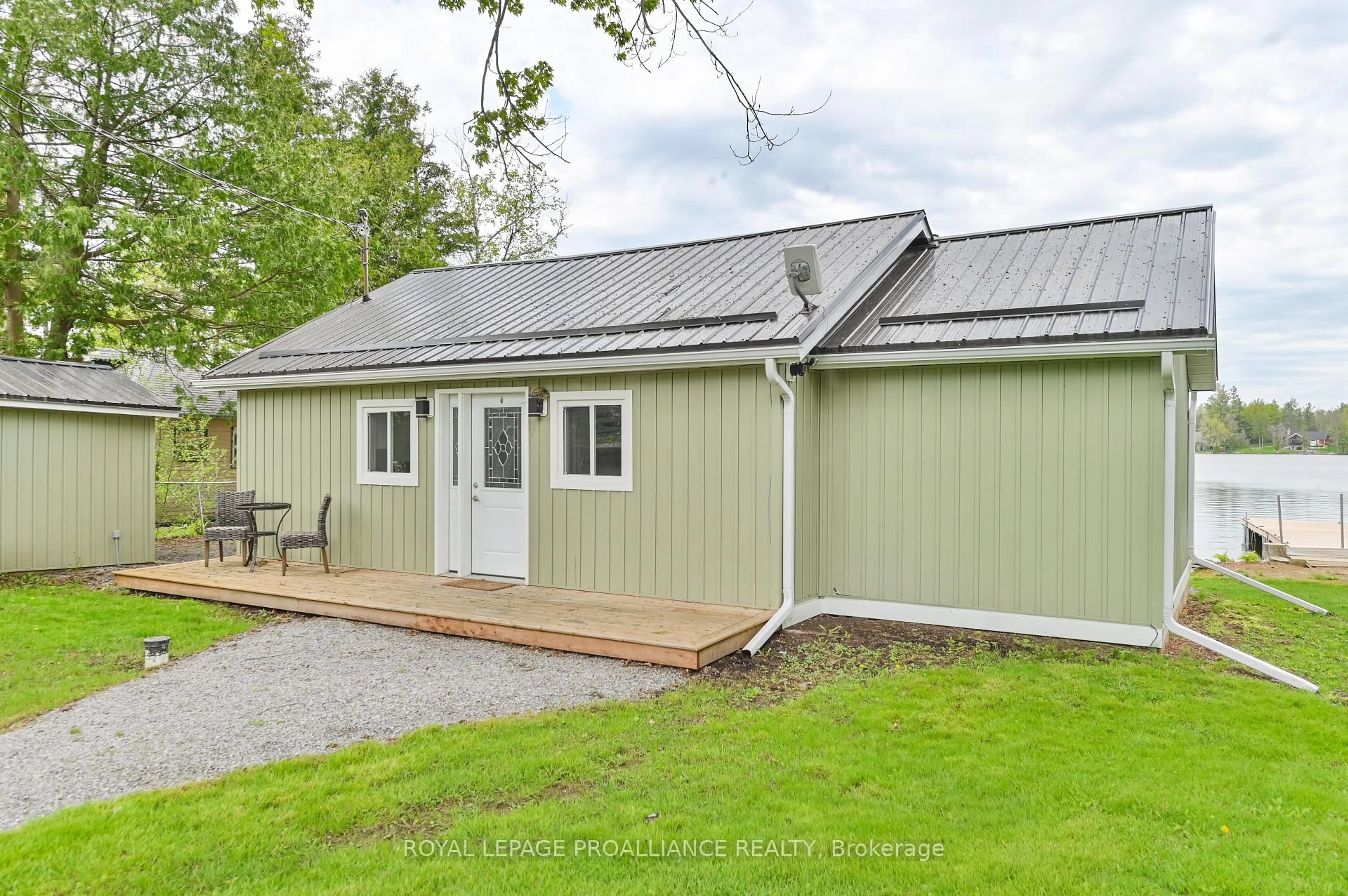 Unknown for 118 Oak Lake Rd, Stirling Ontario K0K 3E0